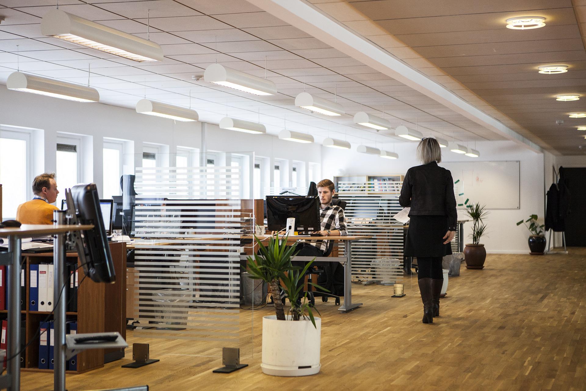 Kserokopiarki laserowe – zastosowanie, opinie i charakterystyka
